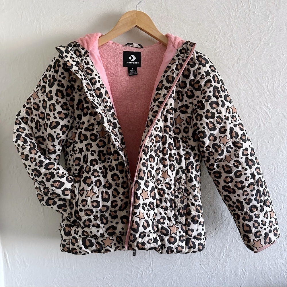Converse Leopard Cheetah Print & Stars Puffer Jacket Size L (youth sizing)